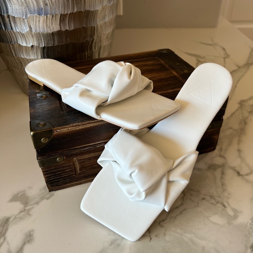 Sol Sana X St. Sana Avery Slide, White
